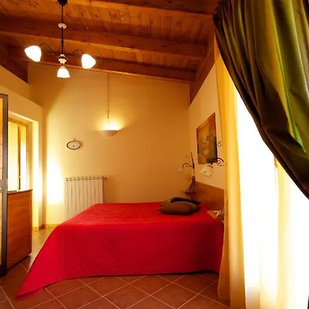Olympo Bed and Breakfast 4*