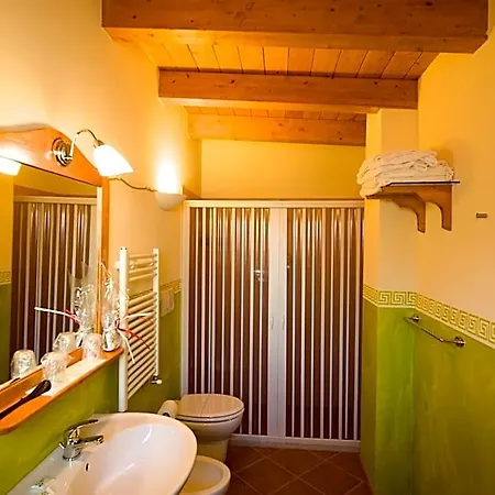 Olympo Bed and Breakfast Μπισέλιε